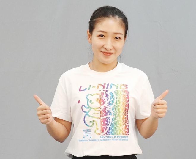 公交车上穿短裙被c好爽视频